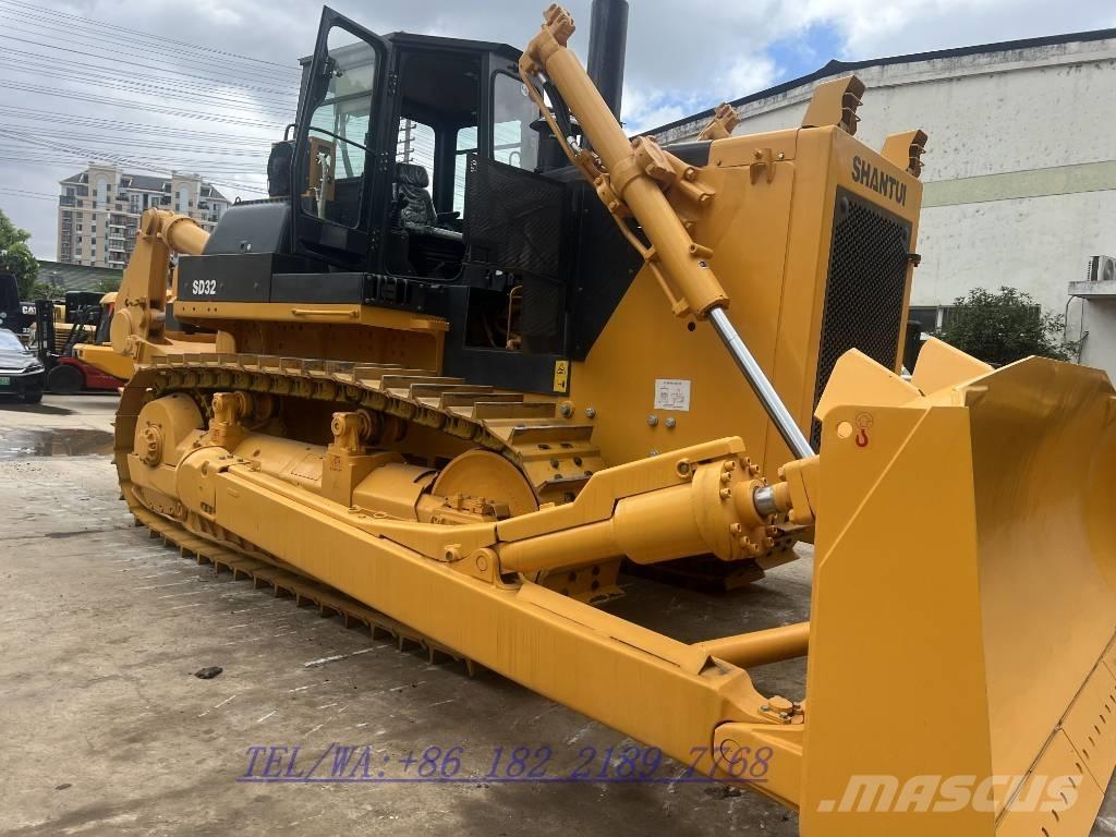Shantui SD 32 Rupsdozers