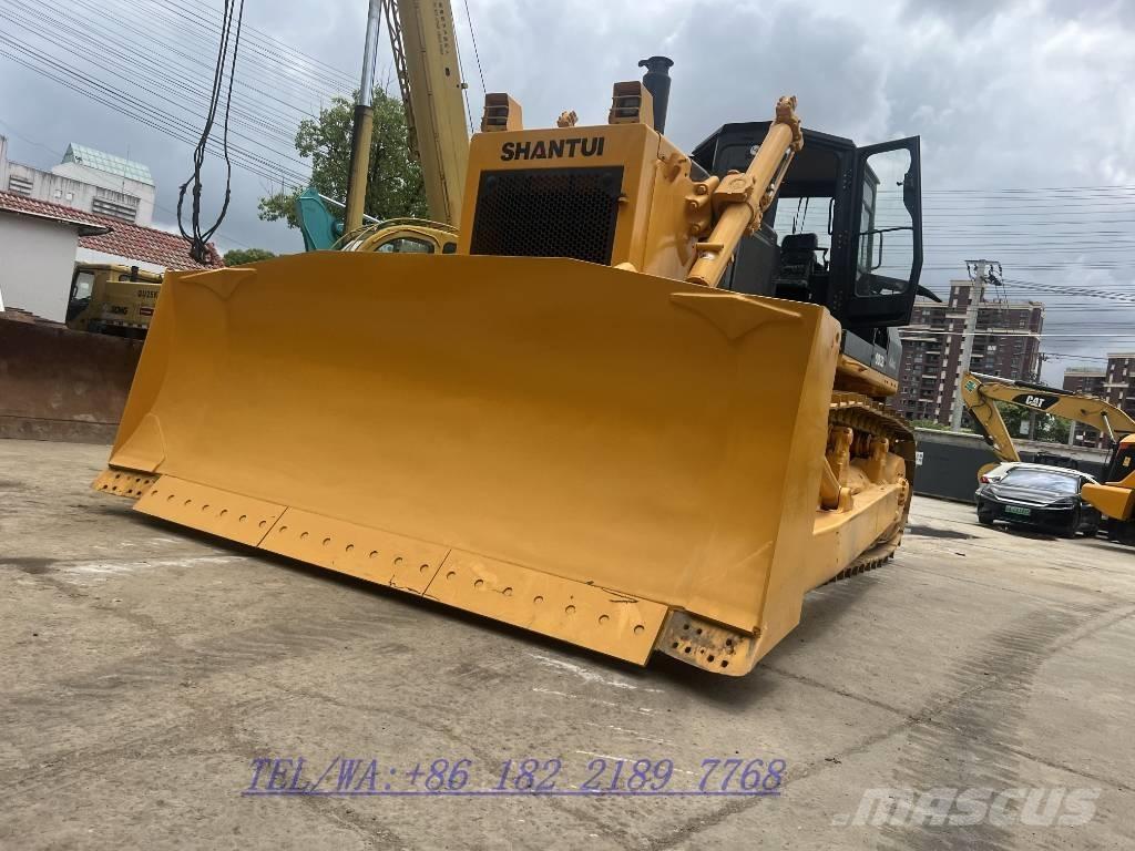 Shantui SD 32 Rupsdozers