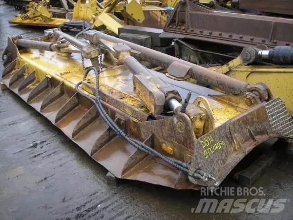 CAT D8N Rupsdozers
