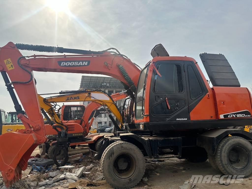 Doosan 150 W-7 Wielgraafmachines