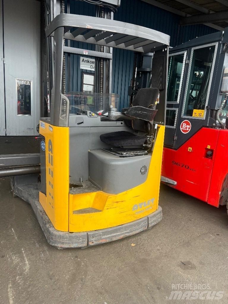 Atlet UFS250 Four-way truck
