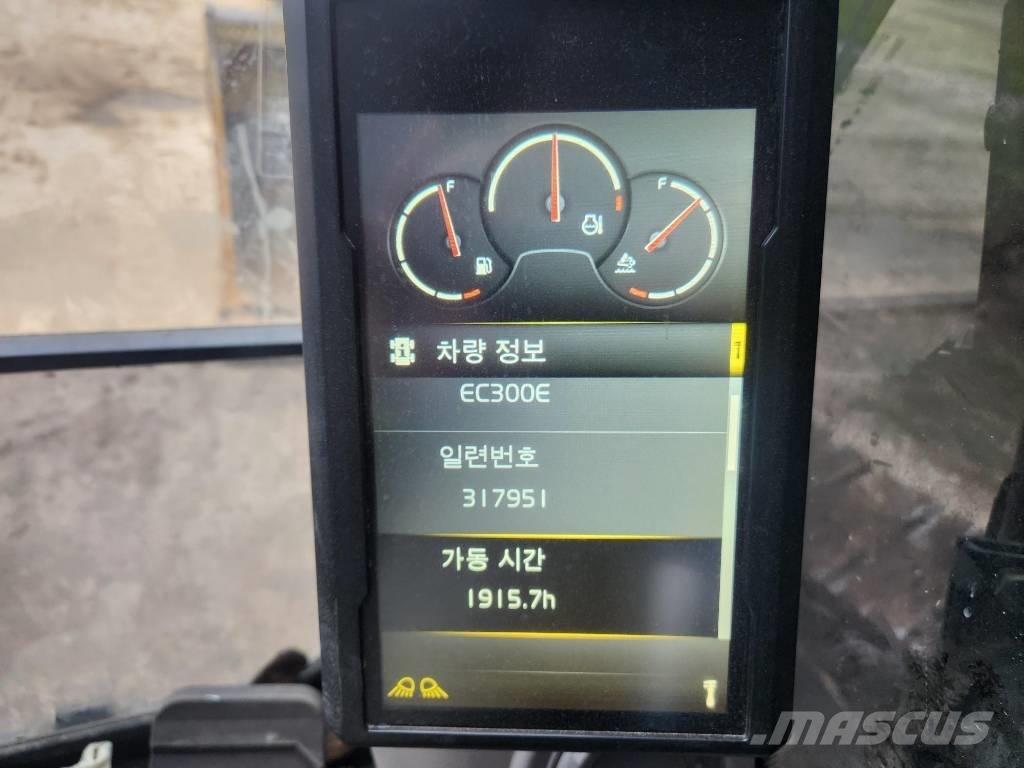Volvo EC 300 E Rupsgraafmachines