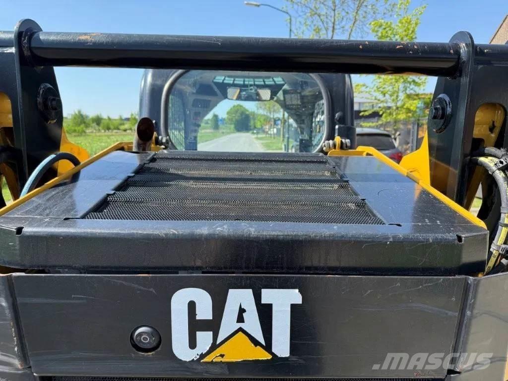 CAT 259D Schrankladers