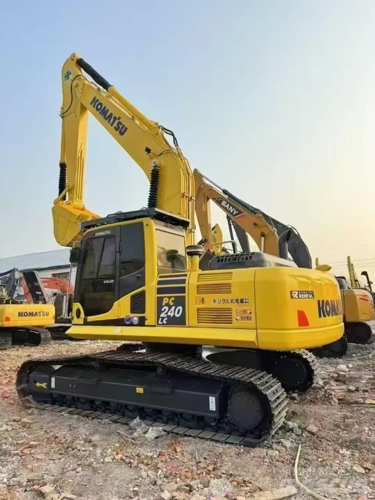 Komatsu PC 240 Rupsgraafmachines