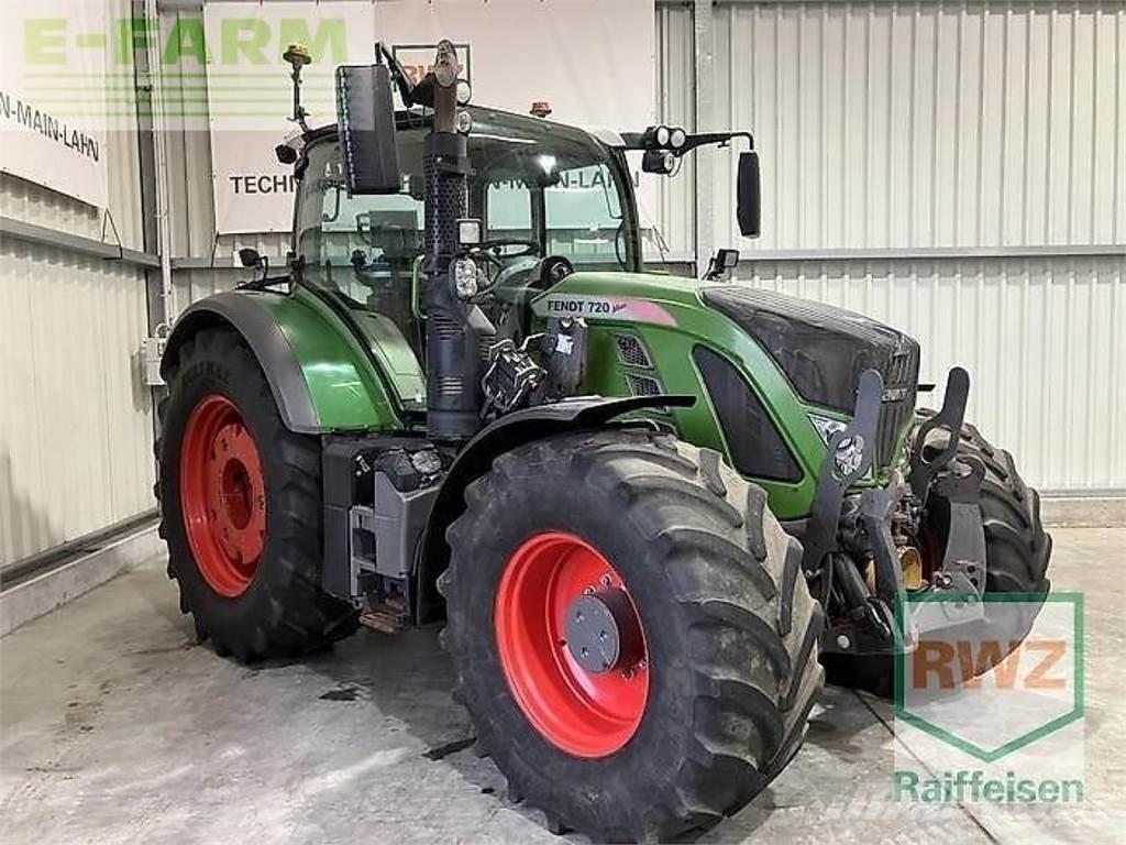 Fendt 700 vario s4 Tractoren