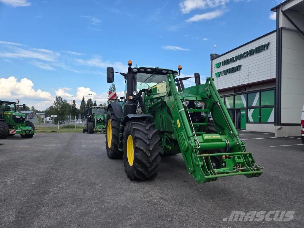 John Deere 6250 R Tractoren