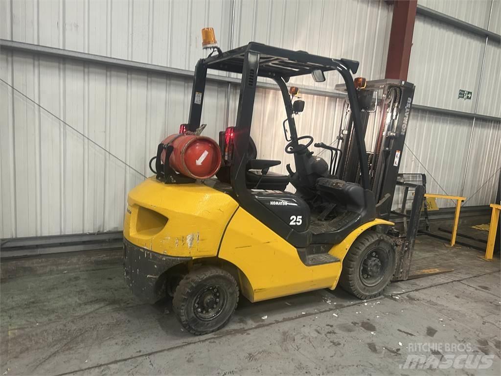 Komatsu FG25HT-17 LPG heftrucks