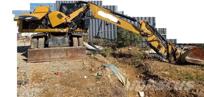 CAT M 313 D Wielgraafmachines