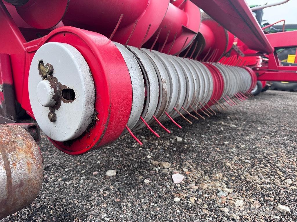 JF FCT 955 PRO TEC Getrokken veldhakselaar