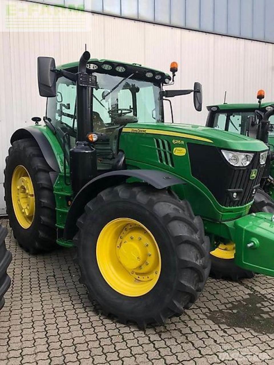 John Deere 6215r Tractoren