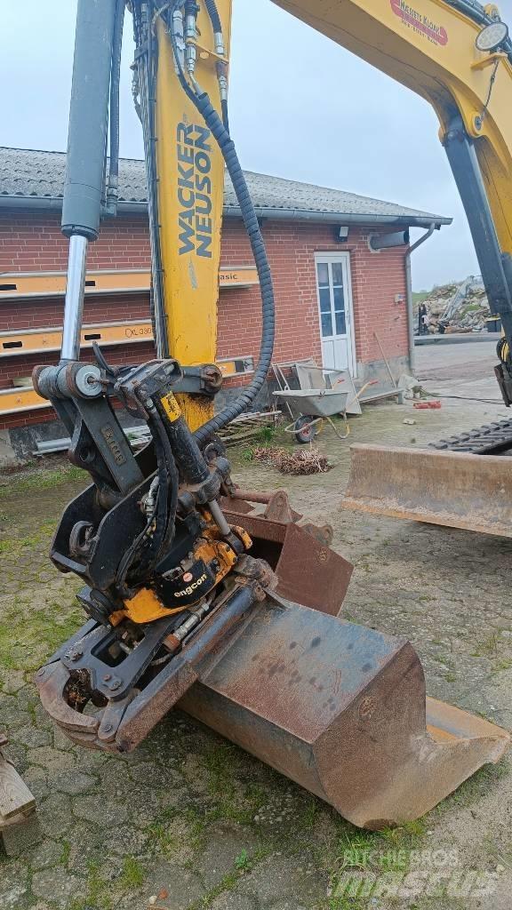 Wacker Neuson 6003 Minigraafmachines < 7t