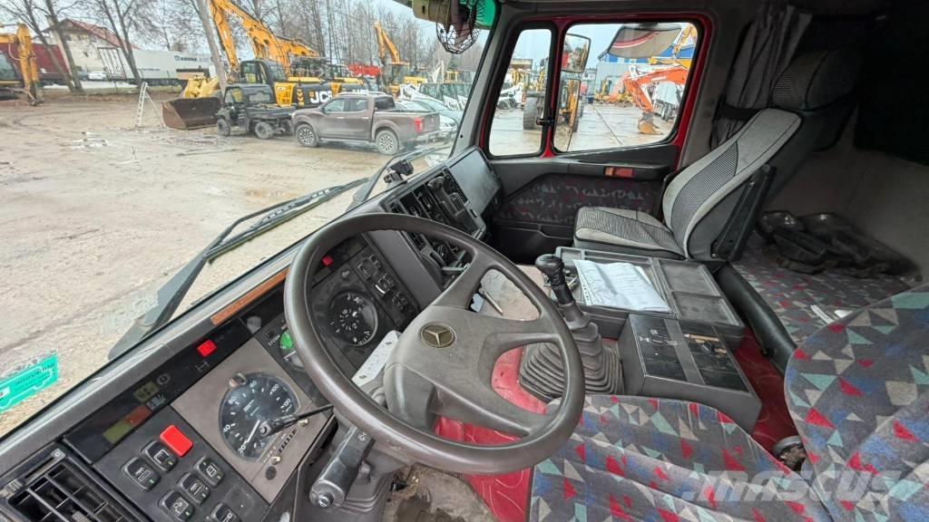 Mercedes-Benz 1827 Oprijwagen