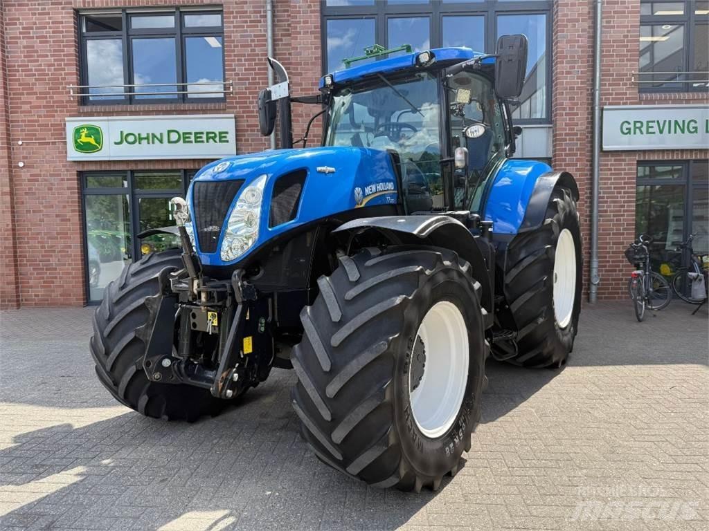 New Holland T7.220 Tractoren