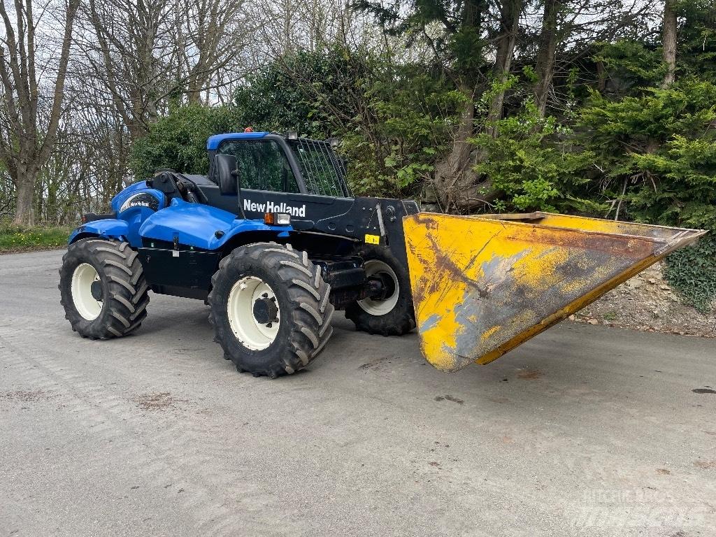 New Holland LM 435 A Verreikers voor landbouw