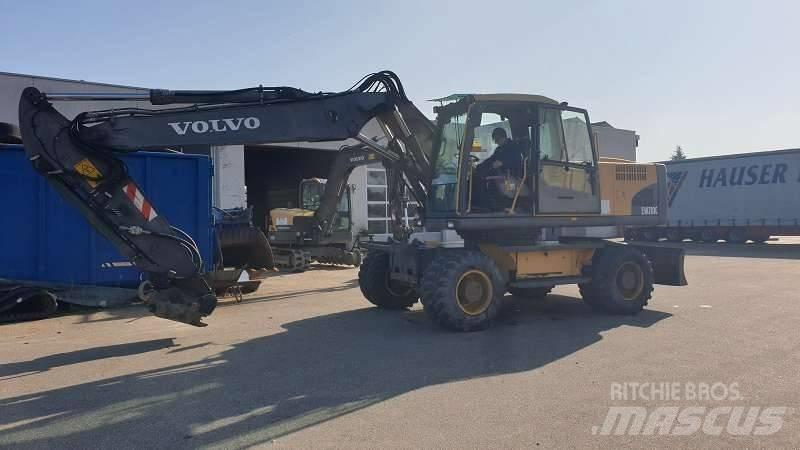 Volvo EW 210 C Wielgraafmachines