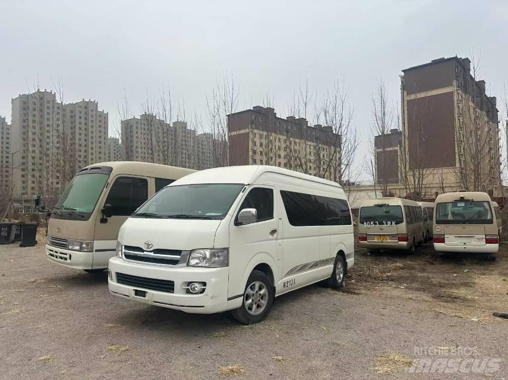 Toyota Coaster Intercitybussen