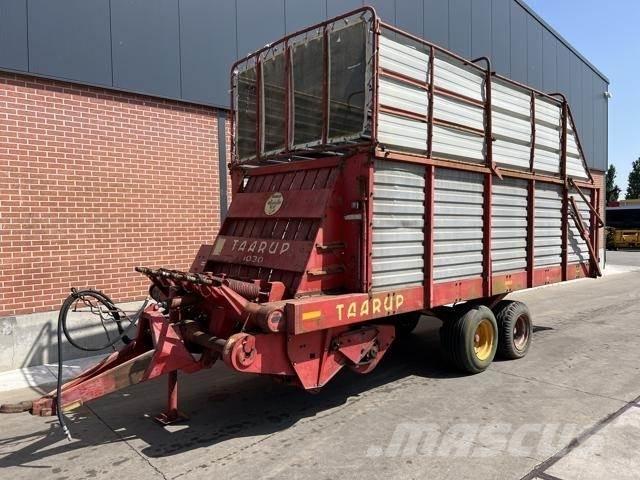 Taarup 1030 Opraapwagens