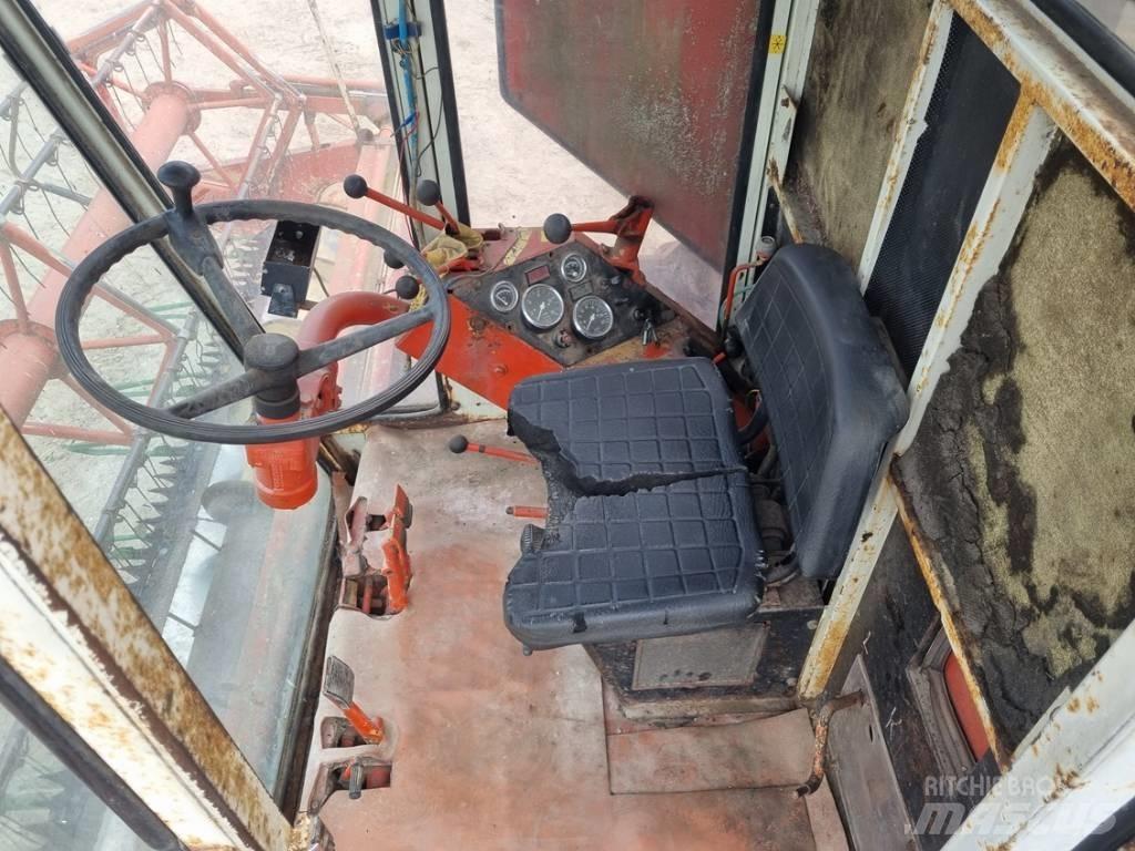 Laverda M152 Maaidorsmachines