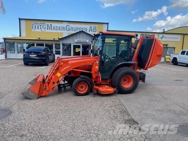 Kubota SWT37 Compacttrekkers