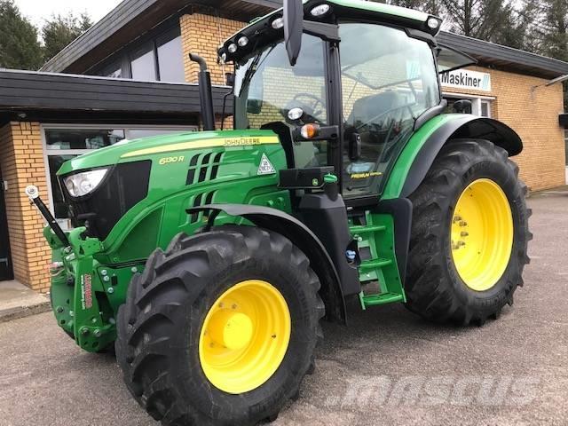 John Deere 6130R Tractoren