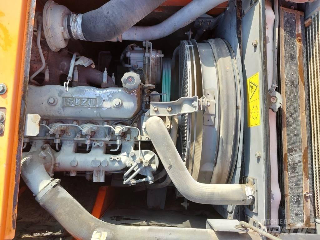 Hitachi ZX225USRLC Rupsgraafmachines