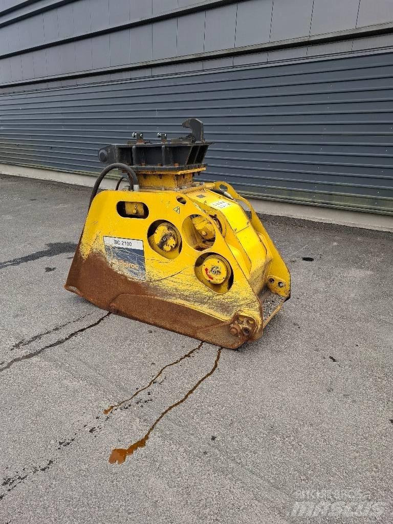 Epiroc BC 2100 Vergruisbakken