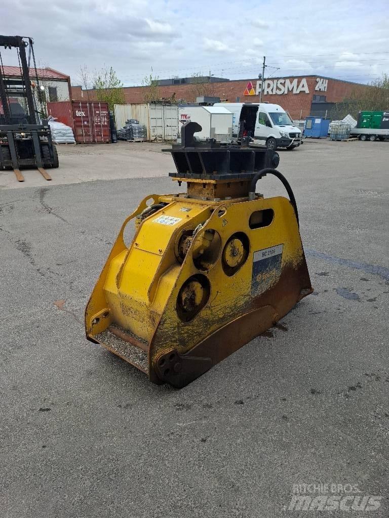 Epiroc BC 2100 Vergruisbakken