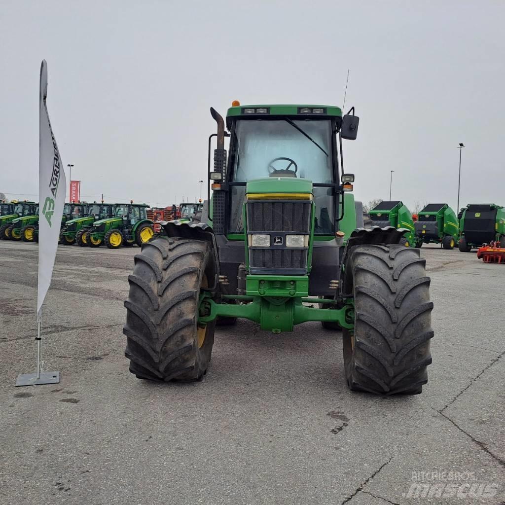 John Deere 7700 Tractoren