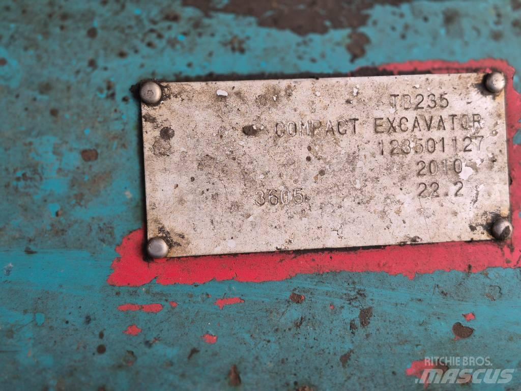 Takeuchi TB 235 Minigraafmachines < 7t