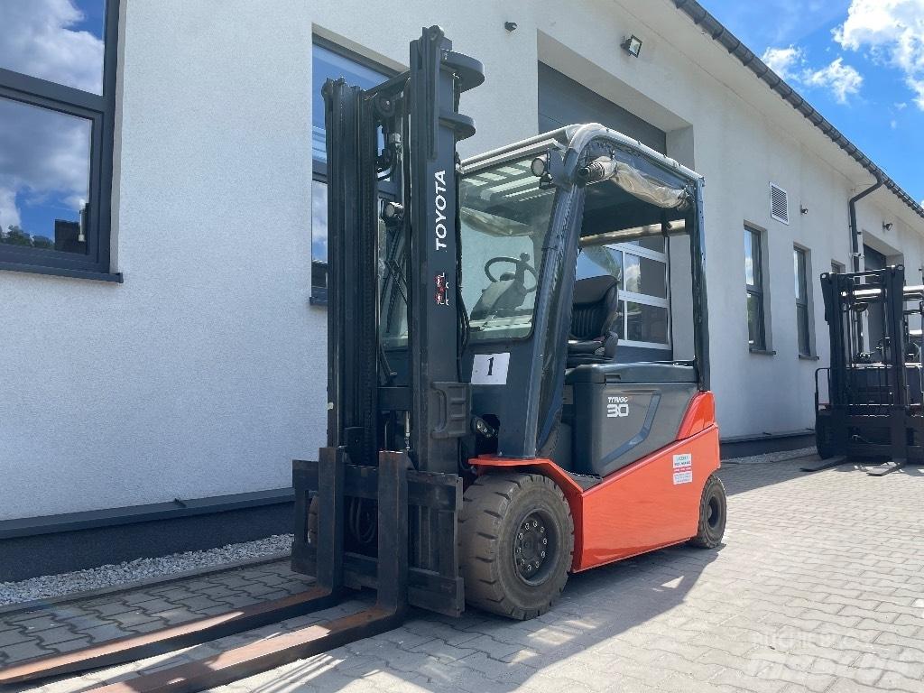 Toyota 8FBMT30 Elektrische heftrucks