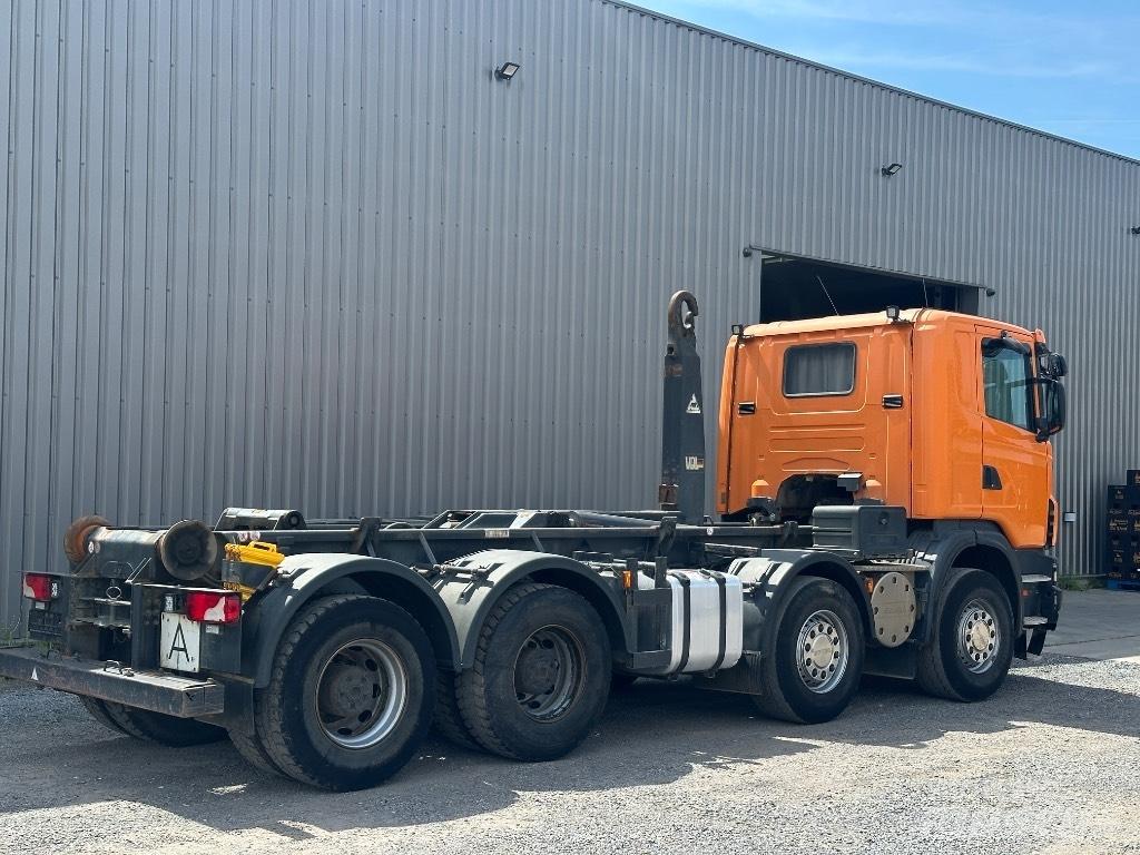 Scania G 440 Vrachtwagen met containersysteem