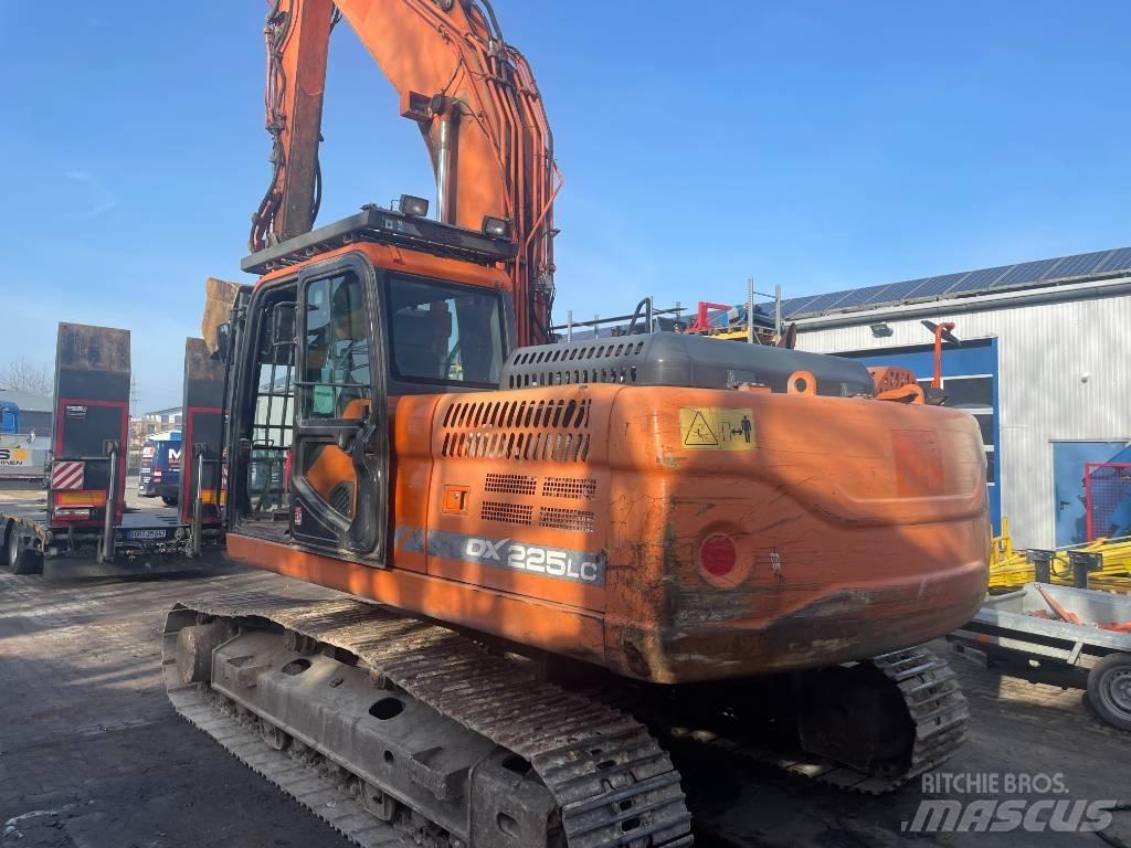 Doosan EXCA Rupsgraafmachines