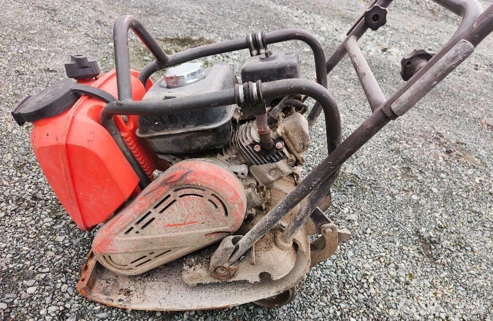 Husqvarna LF 7S Trilmachines