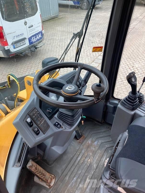 Volvo L 35 G Wielladers