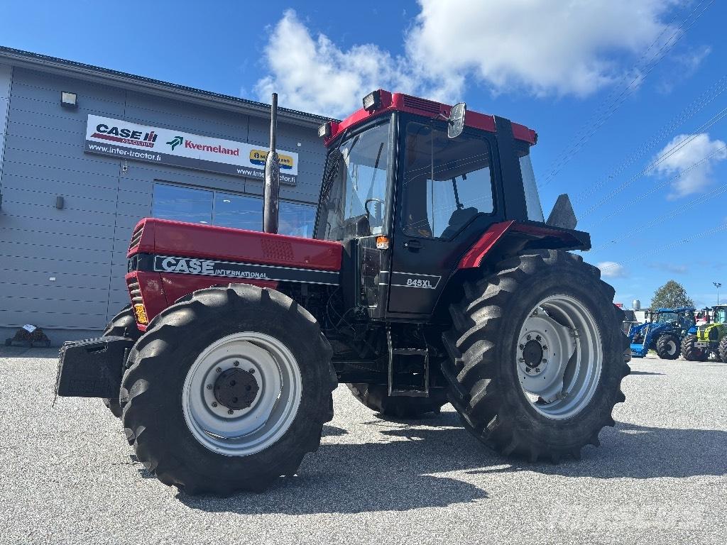 Case IH 845 XLA Tractoren
