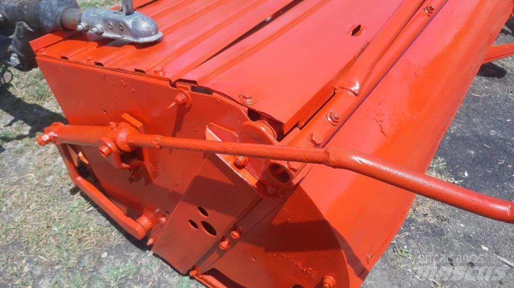 Kuhns Mfg 200 Maaiers