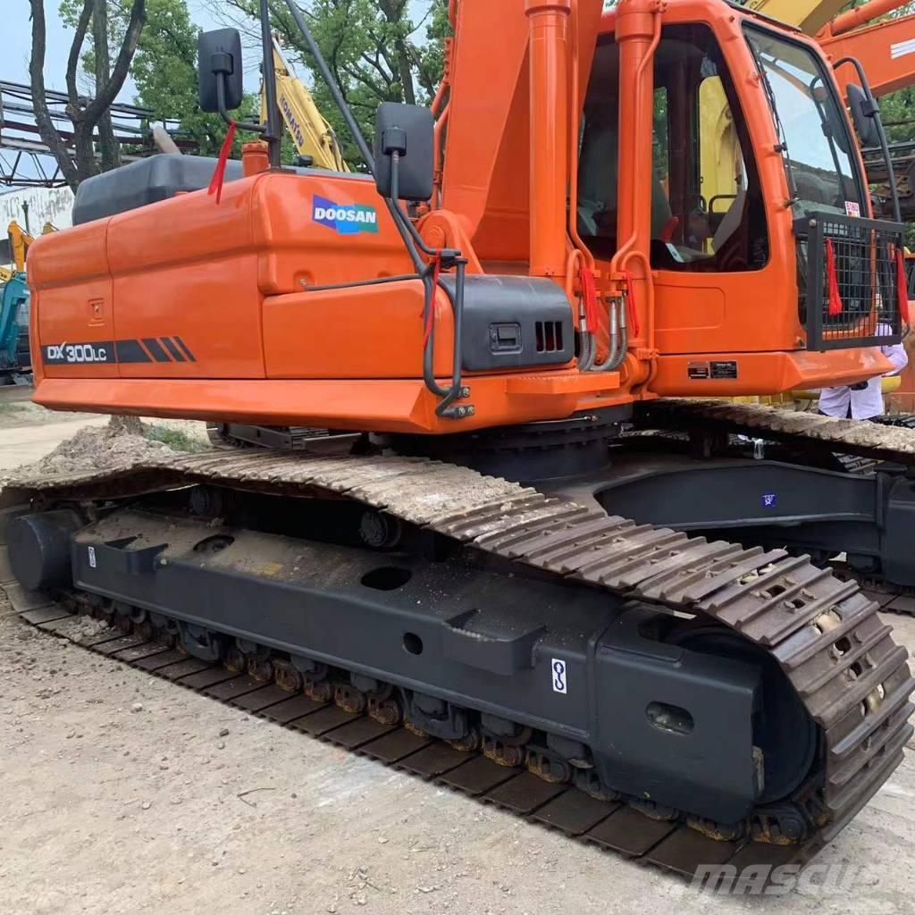 Doosan DX 300 Rupsgraafmachines