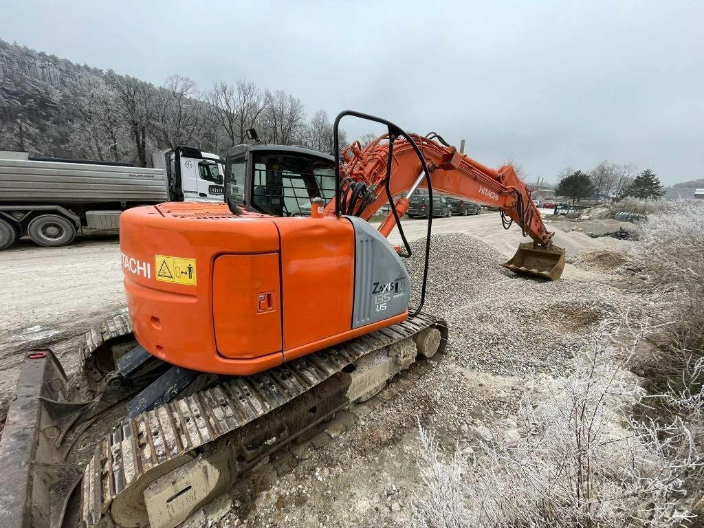 Hitachi ZX 135 US Rupsgraafmachines