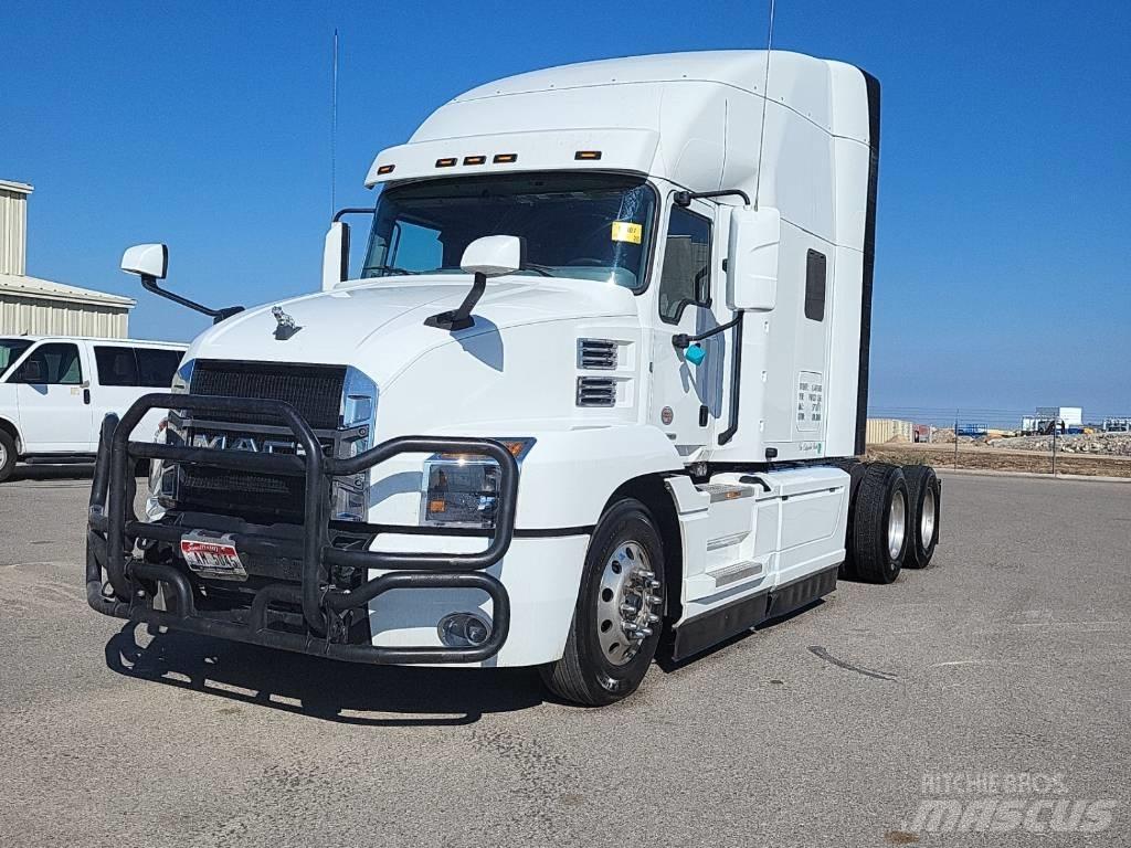 Mack Anthem Trekkers