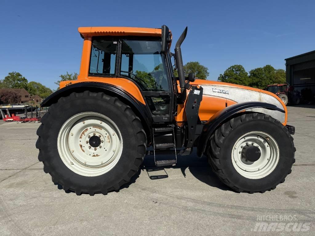 Valtra T 170 Tractoren