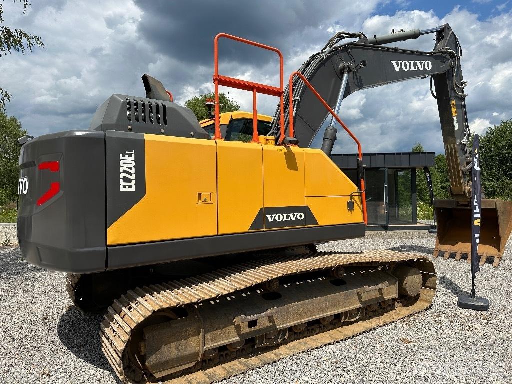 Volvo EC 220 E L Rupsgraafmachines