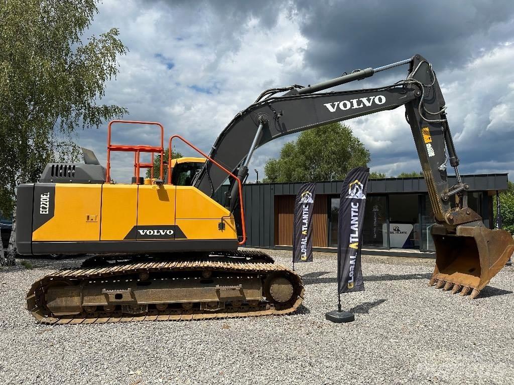 Volvo EC 220 E L Rupsgraafmachines