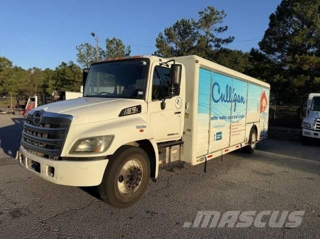 Hino 338 Drankenwagen