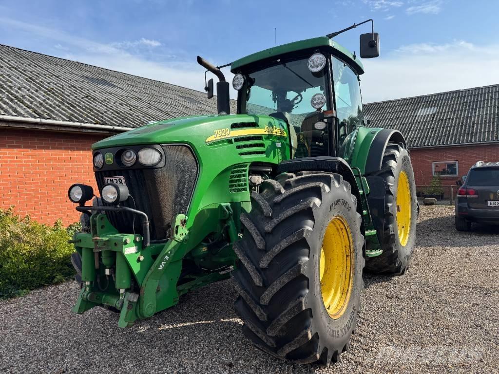 John Deere 7920 Tractoren