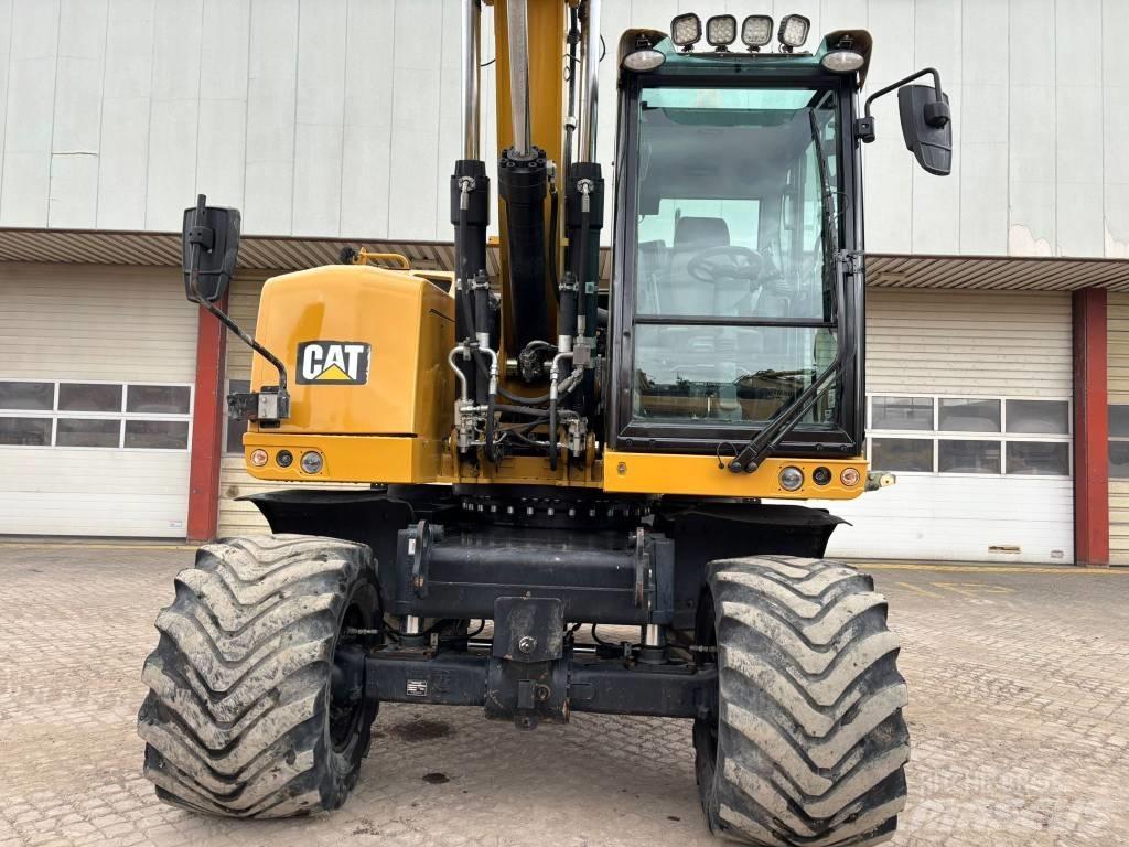 CAT M 318 F Wielgraafmachines