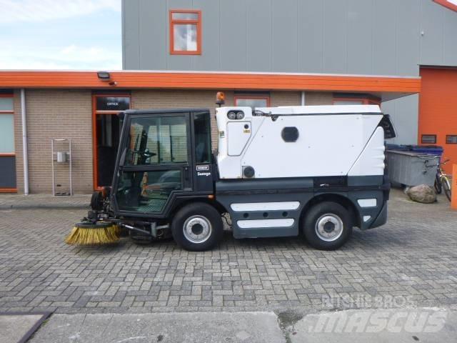 Schmidt Swingo 250 Veegwagens