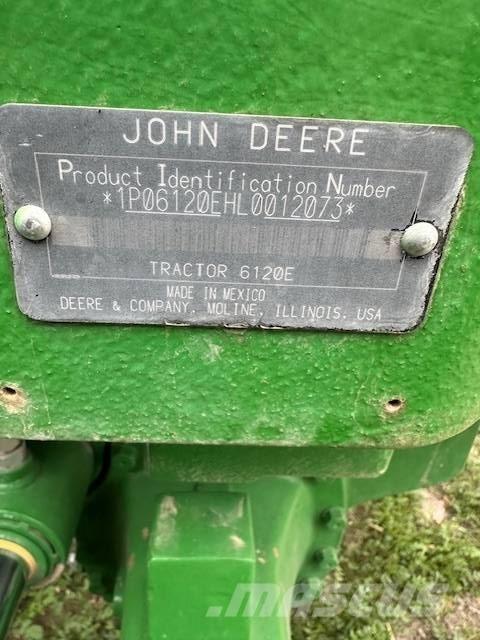 John Deere 6120 E Tractoren