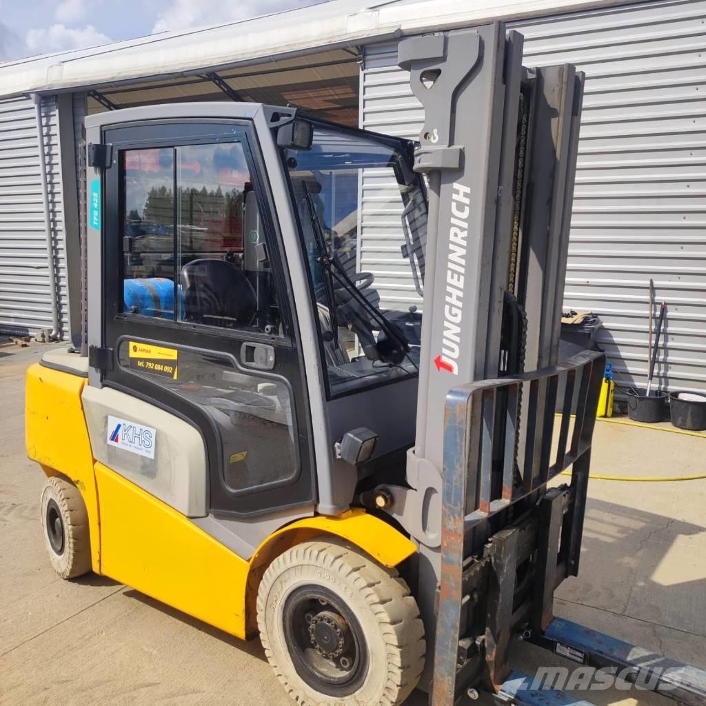 Jungheinrich TFG 425 LPG heftrucks
