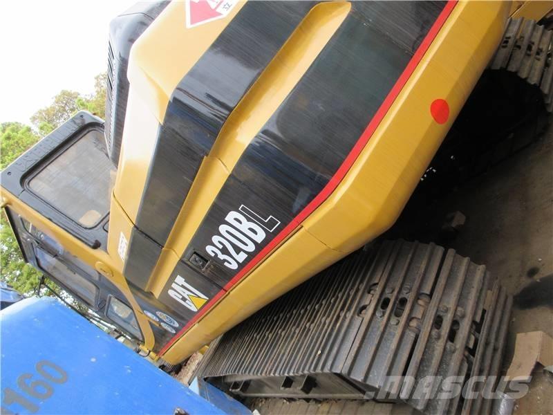 CAT 320 B L Rupsgraafmachines