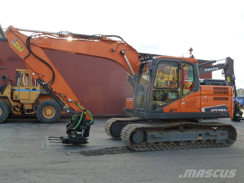 Doosan DX140LC-5 Rupsgraafmachines